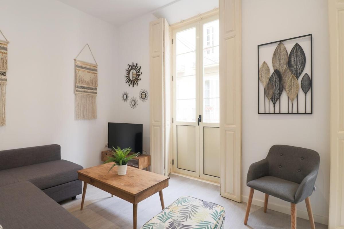 C93 - Trendy Two Bedrooms In Ollerias マラガ エクステリア 写真